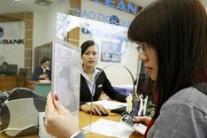 SBV to stop acquiring weak banks at zero Dong
