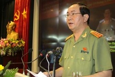 Public Security Minister requires tight management over weapons, explosive materials