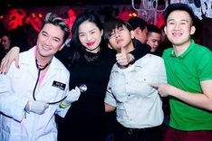 Famous pop star criticised for scandals