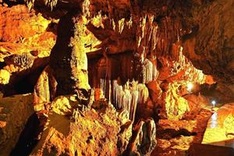 Magnificent volcanic cavern found in Central Highlands