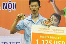 Nguyen Tien Minh claims first international Badminton crown in Hanoi