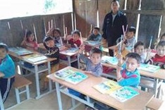 Male teachers stay the course on a difficult road