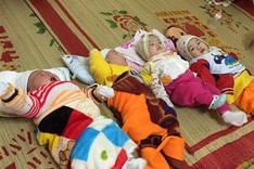 Hai Duong orphanage overwhelmed by abandoned children