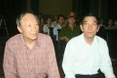 Two convicted in scandal receive extended terms