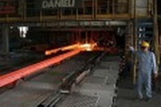 Strong US dollar worries domestic businesses
