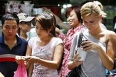 Hanoi develops craft villages to serve tourism