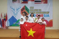 Vietnamese students sweep gold at int’l maths contest