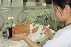 Parents opt for 'lucky' surgical births