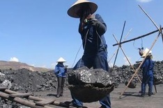 Vinacomin proposal to cut export tariff faces strong opposition