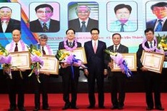 Outstanding scientific and technological intellectuals in 2017 honoured