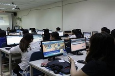 Domestic universities offer e-learning to more students