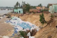 Rising sea levels threaten central region's coastline