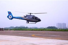 Hanoi gets helicopter taxi service