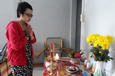 Orphan girl with cancer calls for help