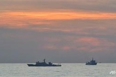Japan "deeply worried" by China-Vietnam maritime spat