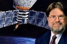 Nobel laureate holds exchange with Vietnamese students