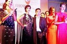 Fashion designer Hoai Nam launches new collections in Rome