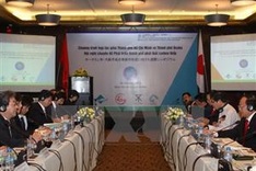 HCM City, Osaka discuss developing low-carbon city