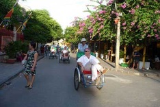 Chartered flights to bring Russians to city