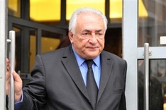 Prostitutes drop allegations against Strauss-Kahn in pimping trial