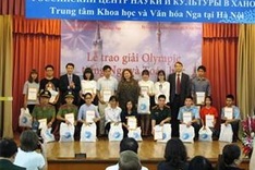 Russia honours Vietnamese Olympiad winners