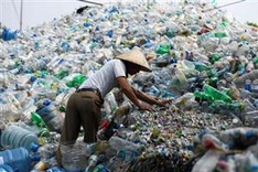 Experts warn ASEAN countries against plastic waste