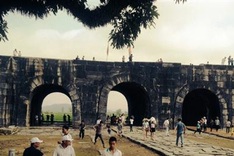 Ho Dynasty Citadel and Lam Kinh historical site free over holiday