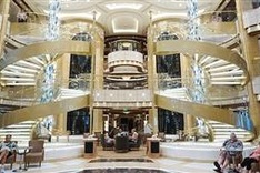 Vietnam emerges as attractive destination for luxurious foreign cruisers