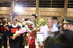 Miss Universe Top 5 finisher H'Hen Nie warmly welcomed home