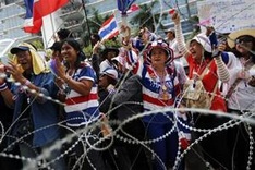 Thai protesters rally against PM after deadly Bangkok clashes