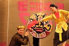 Iconic northern theater plays to the South