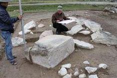 Big stones unearthed at central citadel