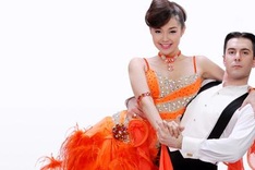 Great shots of Dancing with the Stars 2012 contestants