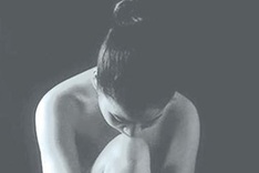 Photographer wins prestigious award for nude works