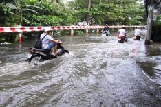 HCM City vows to contain most flood zones by 2015