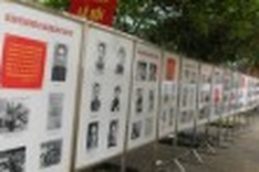 Photo exhibition on Ho Chi Minh opens in Nghe An