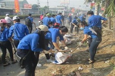 HCM City picks up the litter for World Clean-up Day 2018