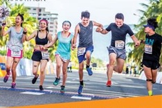 Runners ready for Danang International Marathon 2017