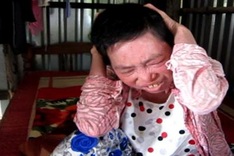 Man takes care of ailing wife for years