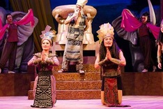 Traditional play revamped to regain audience enthusiasm