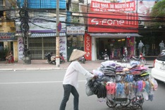 Some telecom companies would go bankrupt in 2-3 months