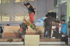 Extreme sporting event attracts Hanoi youths