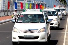 Grab Taxi trial to open
