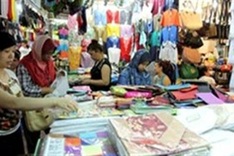 Low CPI spurs retail trade growth