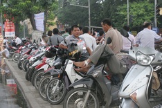 Services boom during university entrance exam period