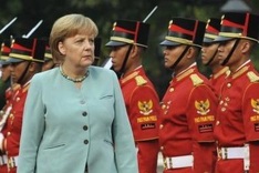 Merkel pushes EU, Southeast Asia free trade pact