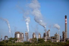 Health savings outweigh costs of limiting global warming: study