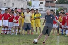 Football for All in Vietnam programme introduced to schools