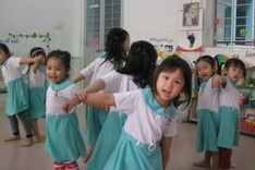 Vietnamese children suffer from policy on education socialisation