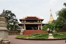 Unique architecture in Buu Long pagoda